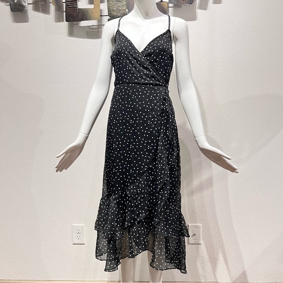 Francesca's Mi Ami Dress Black & White Polka Dots Midi Dress Ruffled Hem Size M - Picture 2 of 15